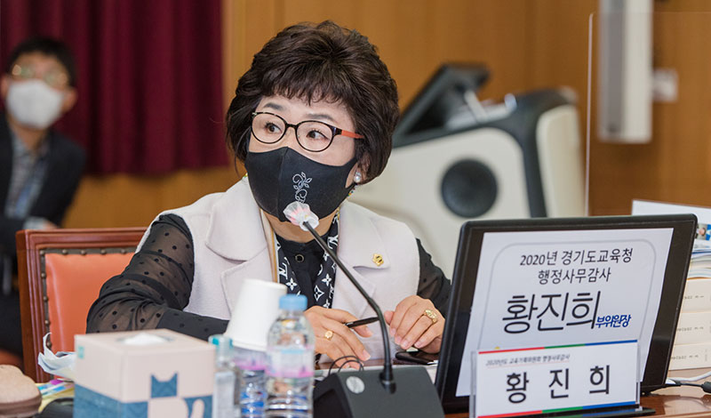 ��⵵��ȸ Ȳ���� �ǿ�, �б��� ������ ǰ�� ������ �б��� ��� �̷����� ����