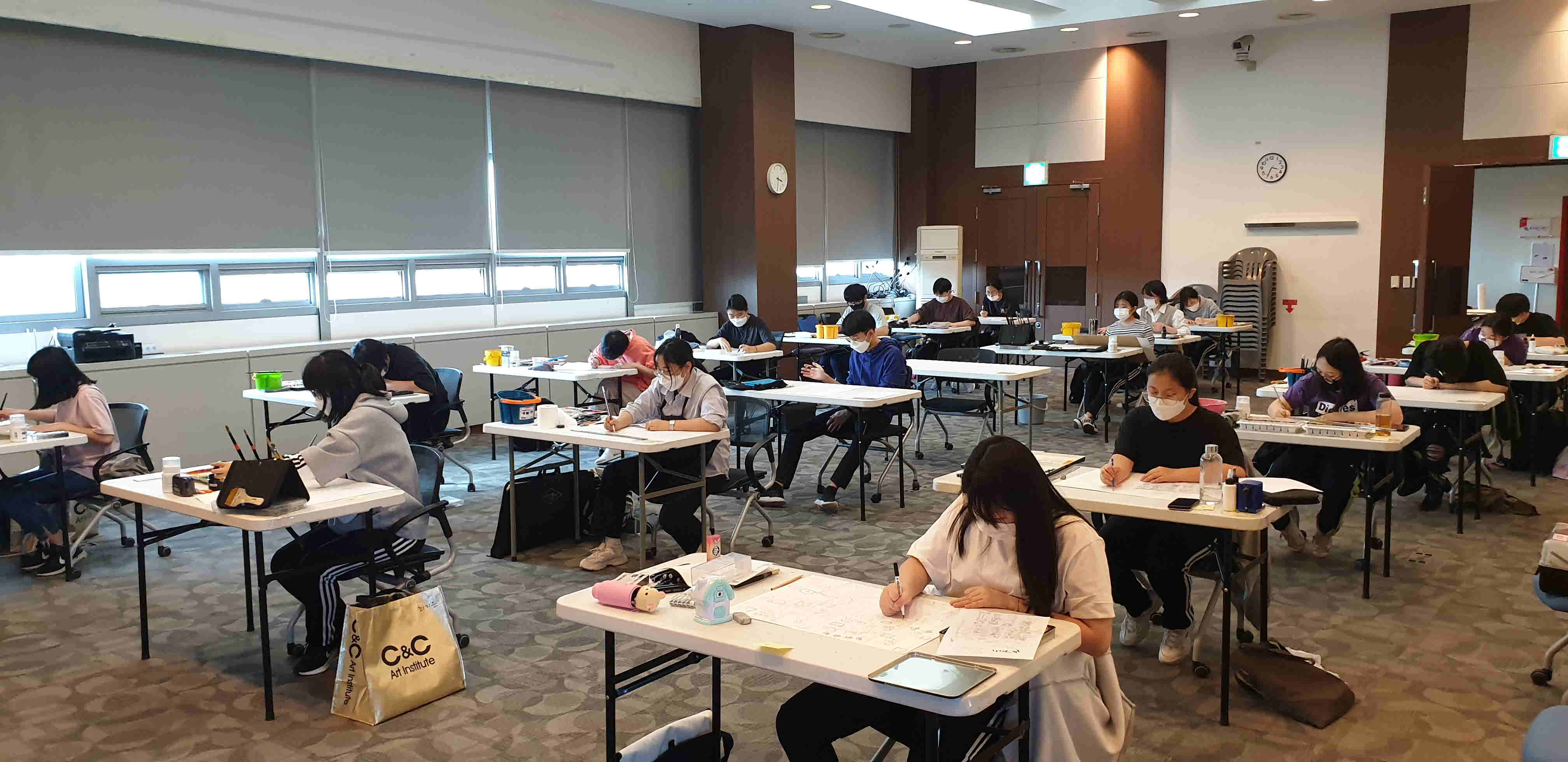 ��22ȸ �����л���ȭ������������, �¶��� ��ǰ ���� ����!