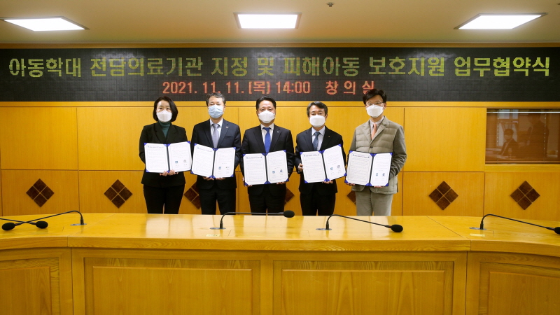 ��õ��, �Ƶ��д� ���ؾƵ� ��ȣ������ ���� ���� ��ȭ�Ѵ�