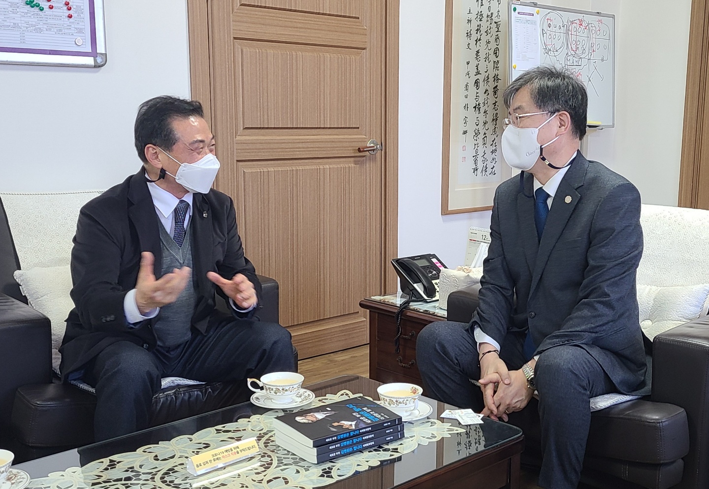 ����� ���ǿ�, ������д��б��κ��� ������ �޾�