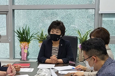 ��⵵��ȸ Ȳ���� �ǿ�, �������� ��ȯ ���� ��ġ�� �������� ��Ȳ ���� �޾�