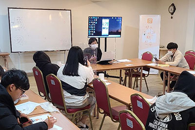 �����÷���, 9�� Ư������ ����