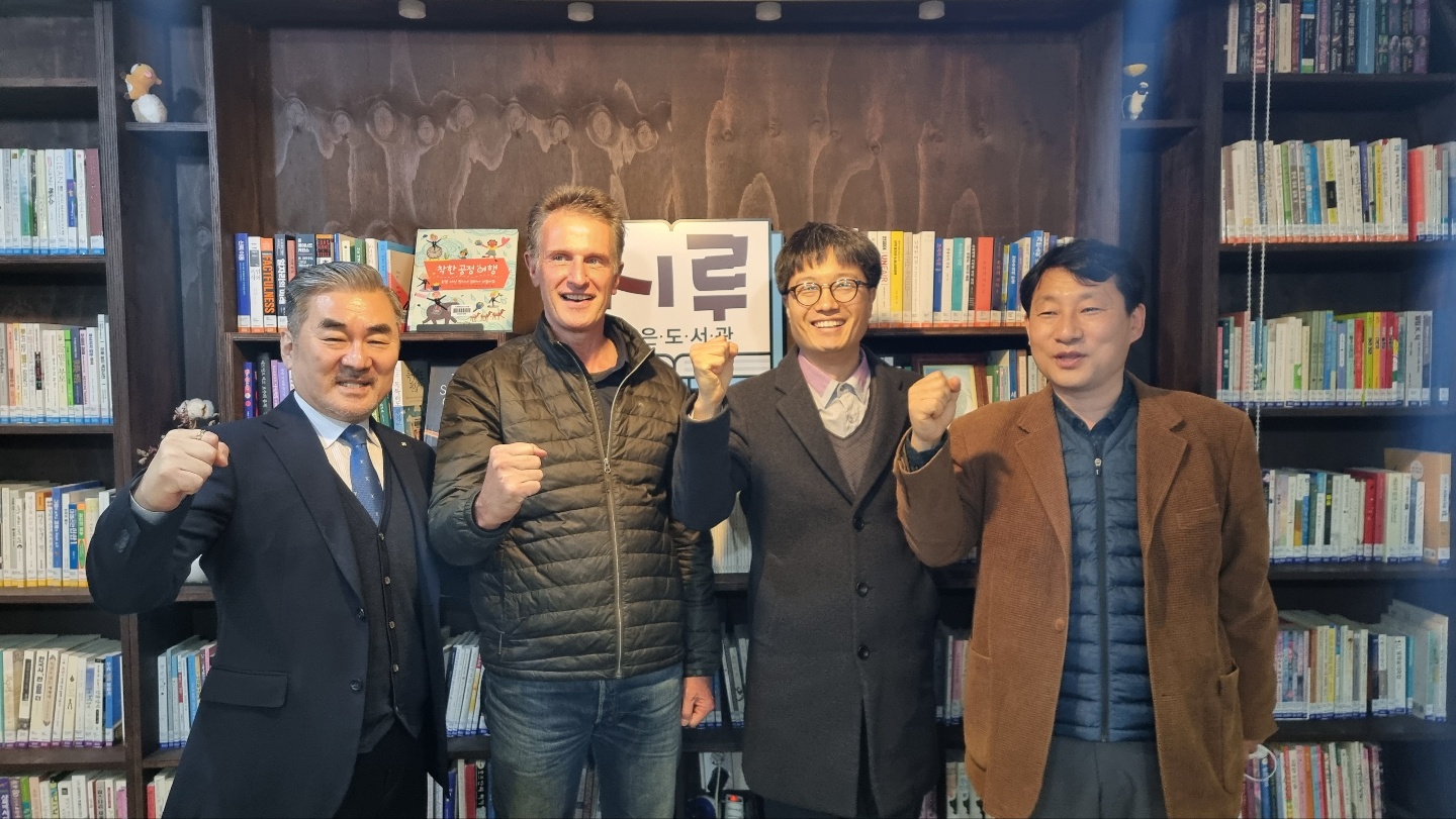 ��õ  �ι���, �����۰� ���� ���۵� ��û ����ȸ ����