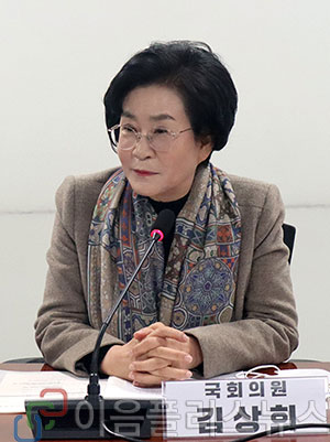 ����� �ǿ�, ���ϰ��� ������ ���� ��å���̳� ����