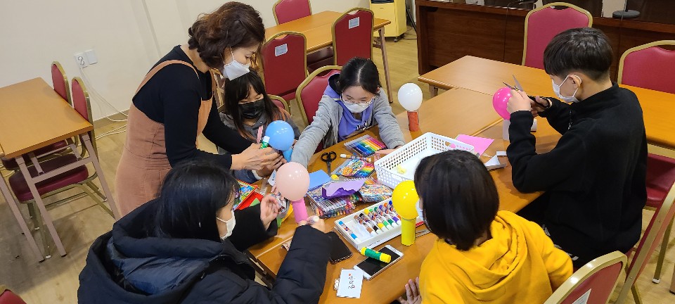 �÷�����������, 2023�� ���������� ���̵��� �������