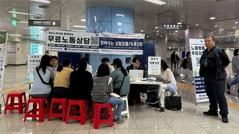 ������ ����, ���ǿ����� ó������ ��ȣ��� ģ���� �Ǵ�..